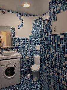 Студія Люкс з терасою в центрі міста