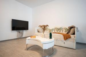 Rock Apartment in Spa n Pools Beach Resort-Parking