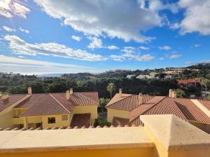 Queen Marie - Golf, Parking and Pool - Benalmádena