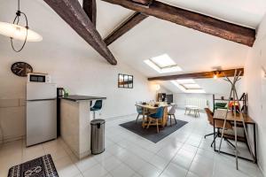 Apartment for 4 people with view of Fourvière AIL