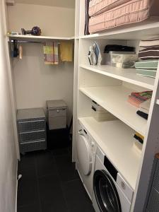 Swiss Horizon - Bergsuite 112 m2 mit 2 Ensuite-Bädern & 52 m2 Terrassenfläche