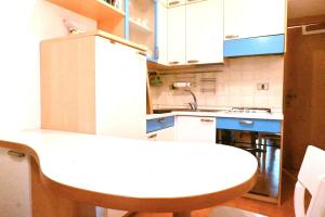 M453 - Marcelli, comodo bilocale con giardino