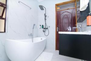 The Lake House - Naivasha