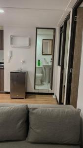 Airport apartment, US Embassy Simón Bolívar