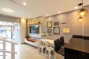 Casa c 3Qts, 650m do Shopping em Blumenau NCS0003