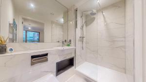 Stylish 1-bedroom Apartment secure parking