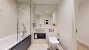 Stylish 1-bedroom Apartment secure parking