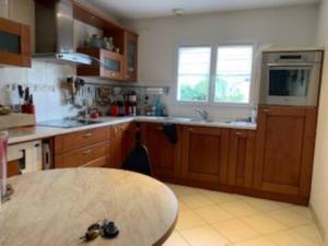 Pornicaise aux volets bleus - 01