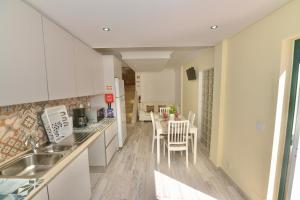 Lazy Days House - 2BR home with terrace and BBQ
