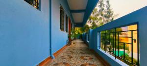 Aadhya guest house