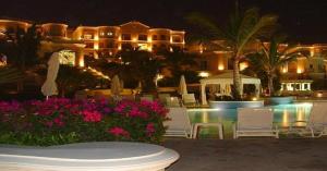 Pueblo Bonito Emerald Bay Owner Master Suite 1BR2B, REQUEST- see by Clay & Lisa