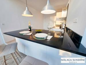 Malaga Sunshine Rentals - Semi-detatched Villa Buenavista - El Higuerón