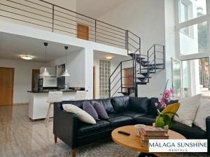 Malaga Sunshine Rentals - Semi-detatched Villa Buenavista - El Higuerón