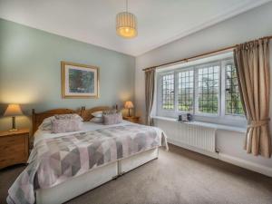 3 Bed in Holmrook oc-sz404