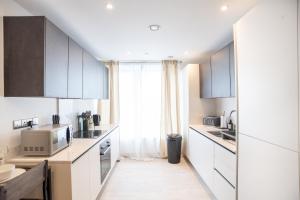 The Coastal Loft | Sleeps 6 | Central Folkestone