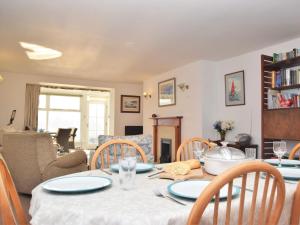 3 Bed in Fowey oc-pc008