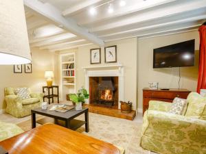 4 Bed in Denbigh oc-88949