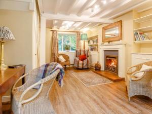 4 Bed in Denbigh oc-88949
