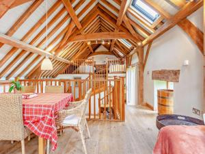 3 Bed in Burrington BUROA