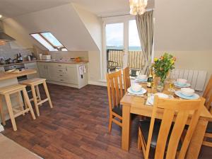 3 Bed in Seahouses oc-cn112