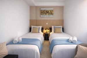 Acropolis Compass Residence