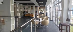Apartament Diva Rosa - Panorama z aneksem kuchennym