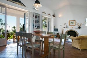 Noctiluca Beach House