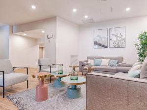 Limehome Barcelona Carrer de Fontcoberta - Digital Access