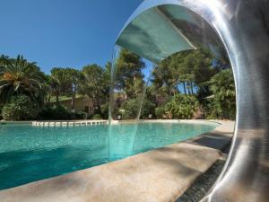Residence with swimming pool near the sea img28