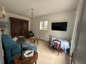 Garden-level studio