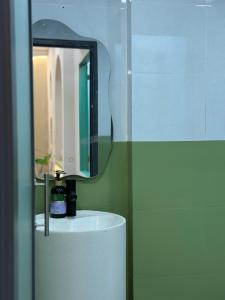 La Ume - A wabisabi art room near airport