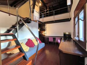 Privete room in coliving and coworking parc guell