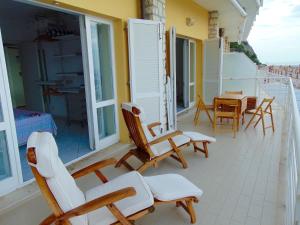 N226 - Numana, meraviglioso bilocale fronte mare