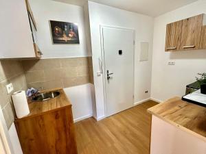 modernes Apartment 1 für Monteure & Handwerker mit WLAN