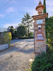 Villa La Valiana - Full Estate in Montepulciano - HEATED POOL