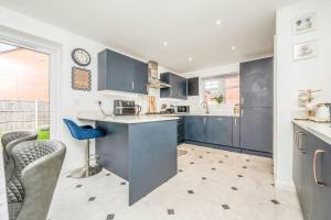 Leamington Spa Retreat - Garden - Parking - 5 mins