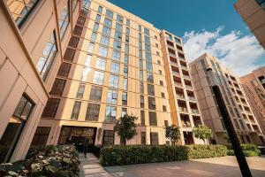 Luxury Apartment With 2 Double Beds in Al Mamsha CB1-1-SS1-423-st