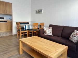 Haus Sieben Wohnung 1 Roonstraße 3