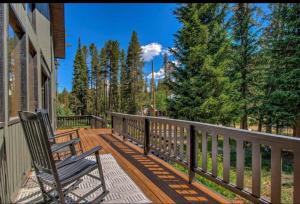 4-Bedroom House in Breckenridge-HotTub-Game Room!