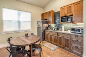 Driftwood Casitas - Birdsong Casita