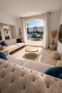 Grande Villa de 130 m2 avec SPA et amarrage privé 14x8M