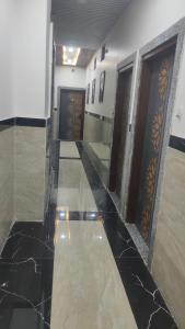Dev Shree Hotel