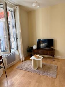 Charles 15, Studio moderne et cosy au cœur de Poitiers