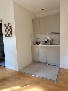 Charles 15, Studio moderne et cosy au cœur de Poitiers