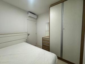 Residencial Luize 201 – Um apartamento encantador, a apenas 3 minutos a pé do mar na Praia de Palmas