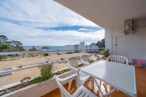 MM-Precioso piso con terraza y vistas al Mar AC