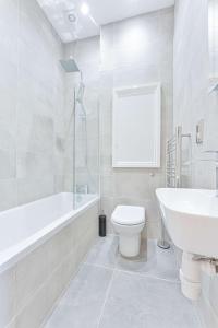 Stylish 2 Bedroom Apartment in Central Cheltenham