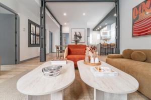 Sophisticated modern - 4Bdrs 3Baths-Salamanca