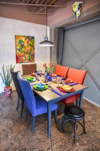 Heart of Vibrant Railyard-Large Downtown Loft with Prime Location and Beautiful Deck