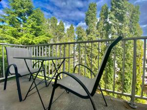 Studio scandinave Balcon et ascenseur